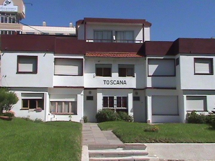 Alquiler Turístico Hospedaje Toscana de Villa Gesell, Buenos Aires